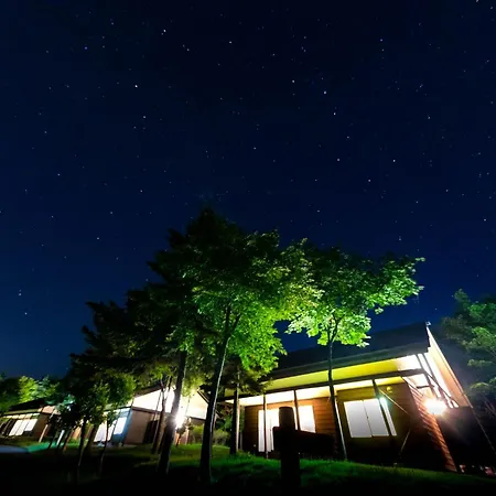 Cottage Villa Top